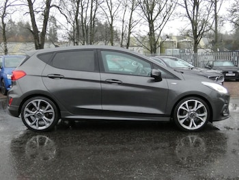 Used Ford Fiesta 2020 for sale - 77356509: Photo