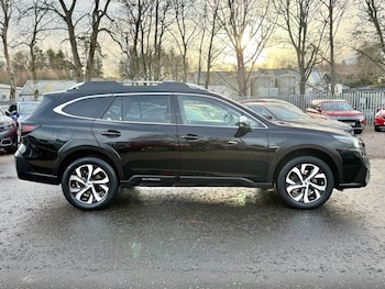 Used Subaru Outback 2022 for sale - 76798174: Photo