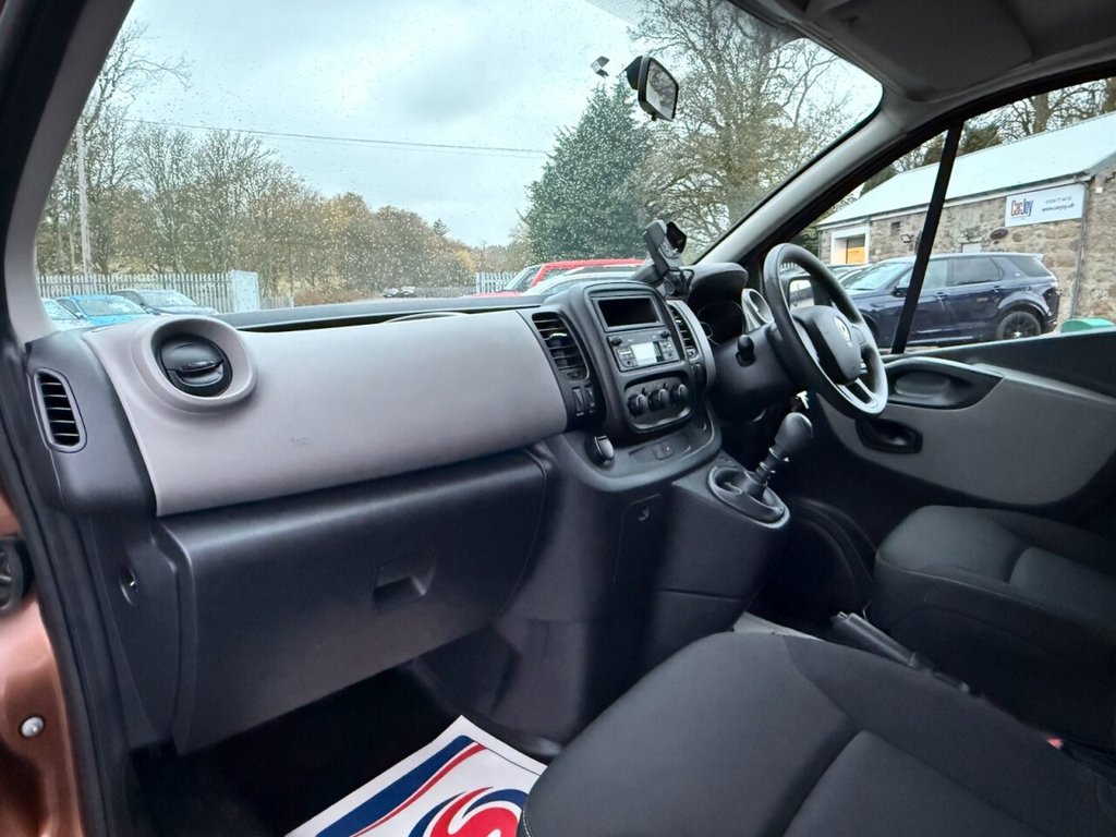 Used Renault Trafic 2017 for sale - 76430036: Photo 8