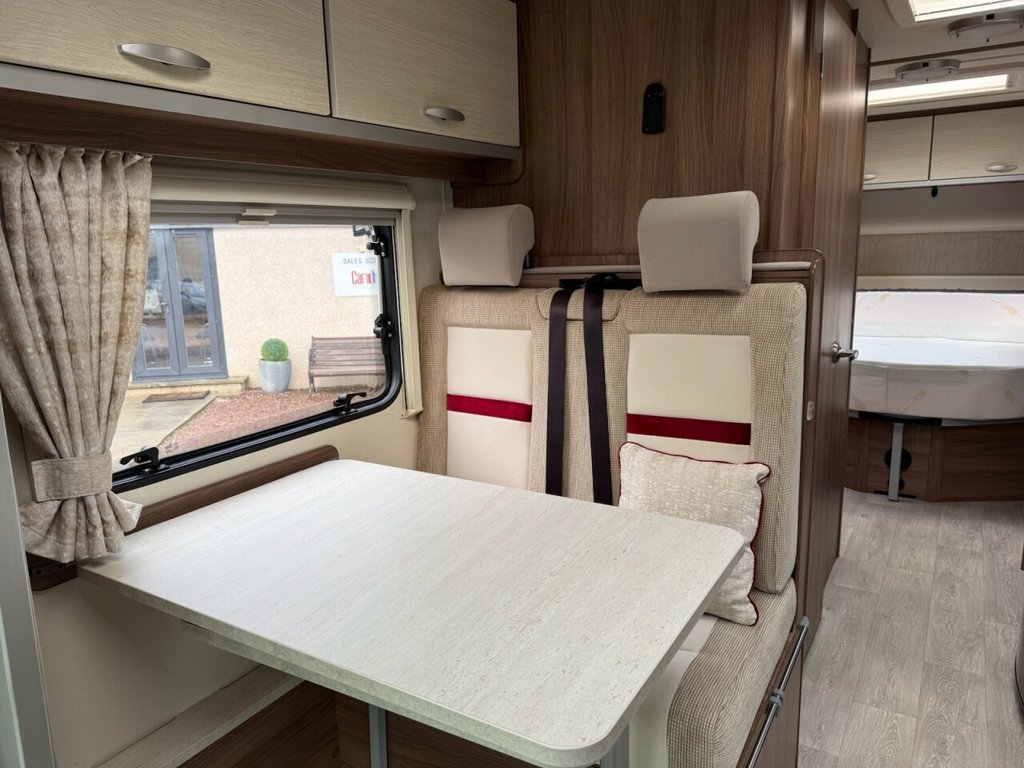 Used Ford Galaxy 2009 for sale - 77388829: Photo 13