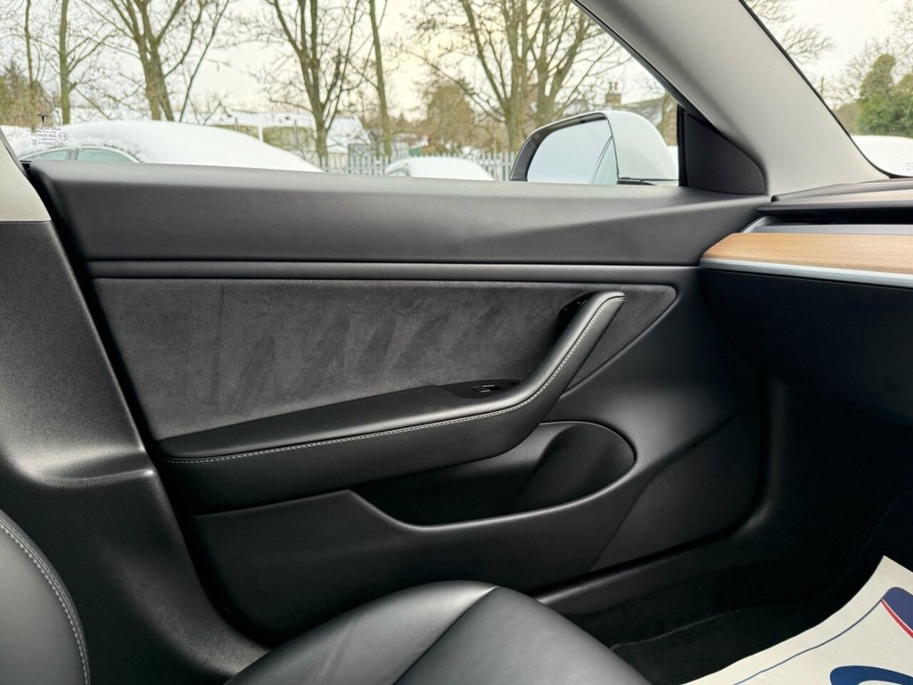 Used Tesla Model 3 2020 for sale - 76655215: Photo 41