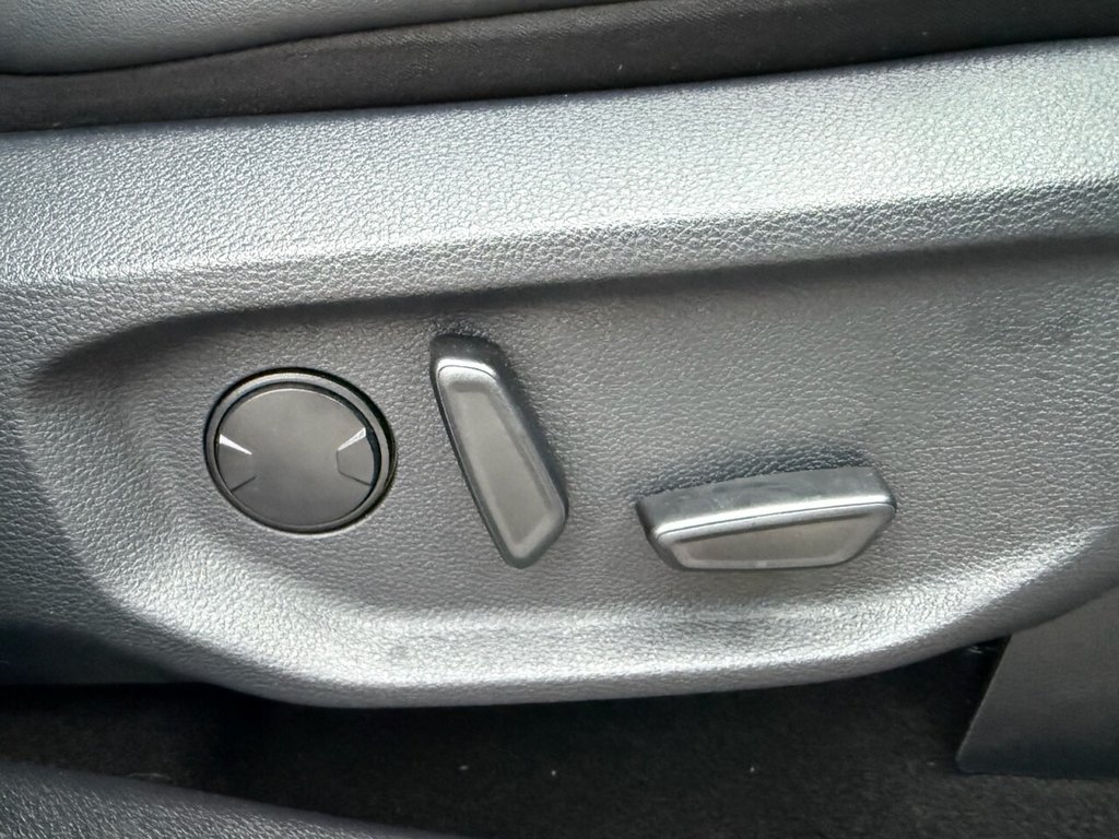 Used Volkswagen Amarok 2024 for sale - 77452182: Photo 22