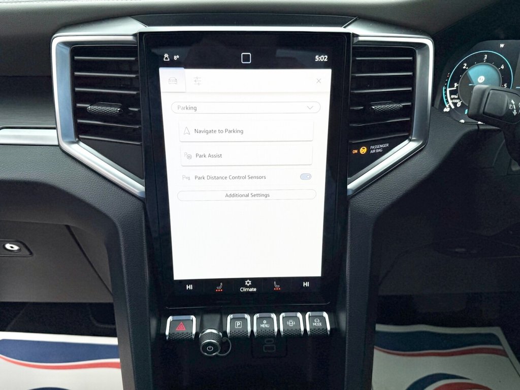 Used Volkswagen Amarok 2024 for sale - 77452182: Photo 34