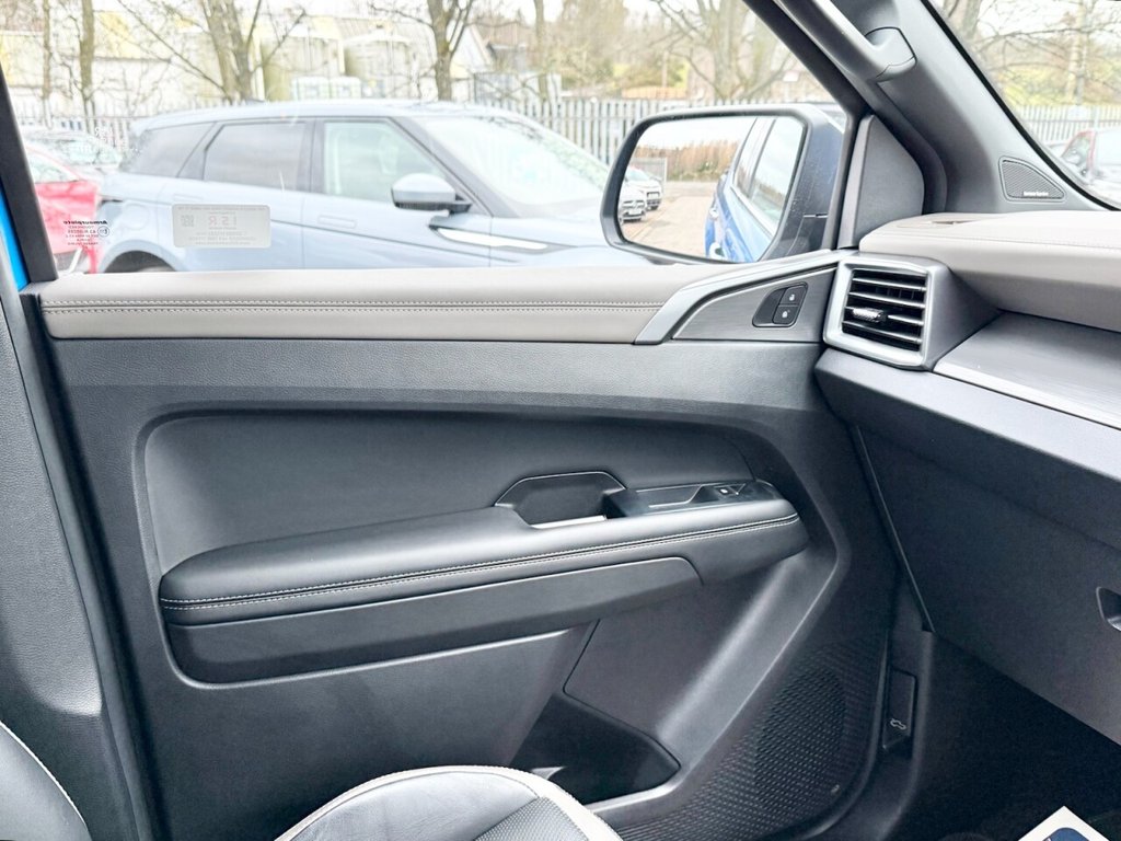 Used Volkswagen Amarok 2024 for sale - 77452182: Photo 42