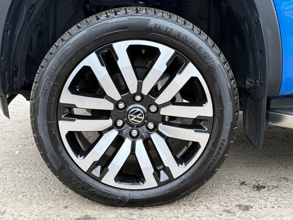 Used Volkswagen Amarok 2024 for sale - 77452182: Photo 8