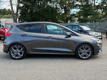 Used Ford Fiesta 2020 for sale - 75942910: Photo