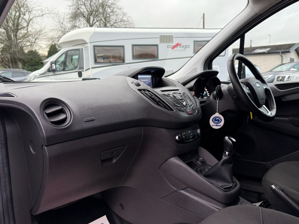 Used Ford Transit Courier 2018 for sale - 76798135: Photo 14