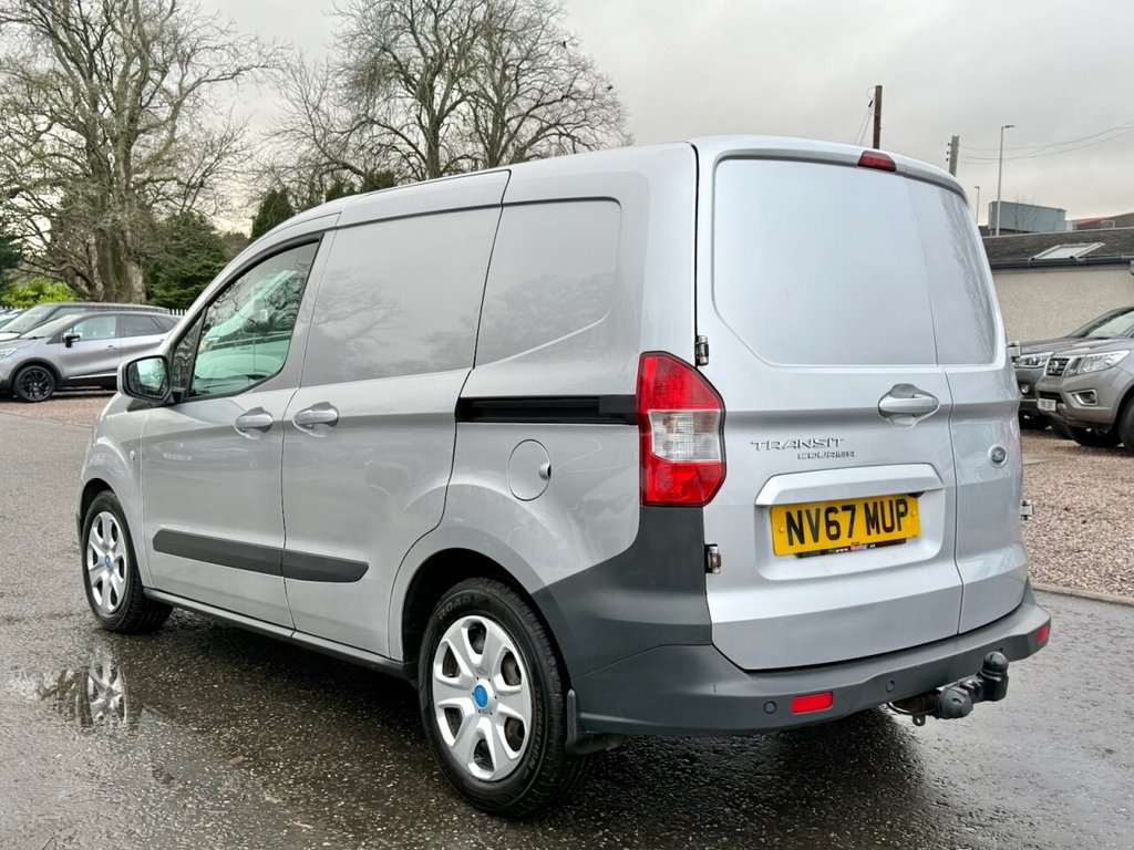 Used Ford Transit Courier 2018 for sale - 76798135: Photo 7