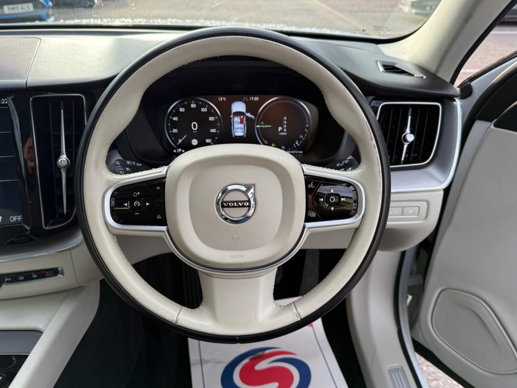 Used Volvo XC60 2018 for sale - 76010170: Photo 37