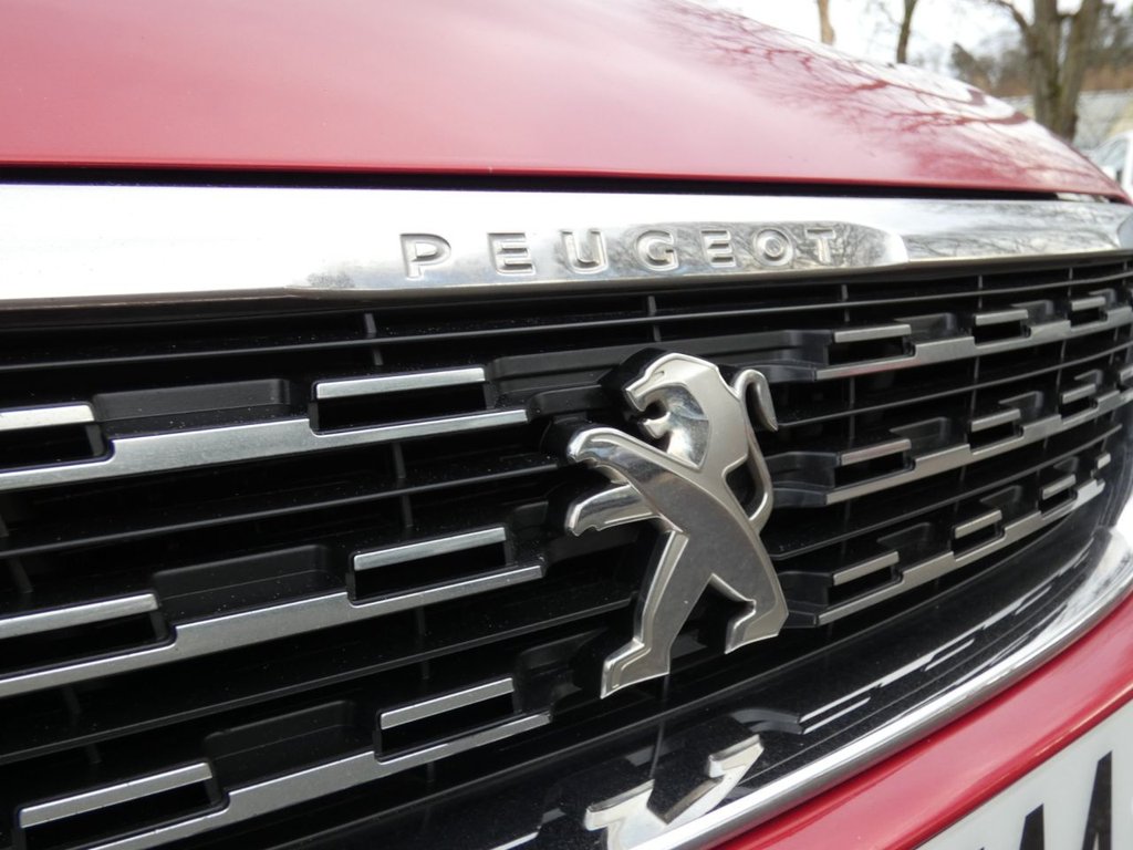 Used Peugeot 308 2018 for sale - 77654947: Photo 11