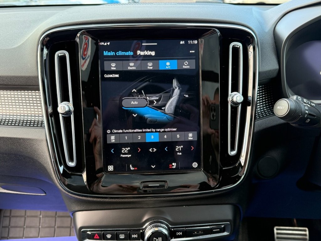 Used Volvo XC40 2021 for sale - 76888564: Photo 38