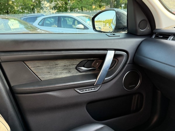 Used Land Rover Discovery Sport 2020 for sale - 75800194: Photo 42