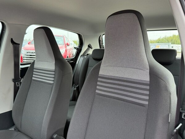 Used Volkswagen up! 2019 for sale - 75573465: Photo 19