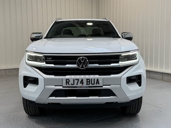 Used Volkswagen Amarok 2024 for sale - 79470284: Photo