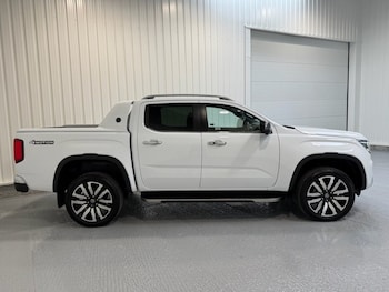 Used Volkswagen Amarok 2024 for sale - 79470284: Photo
