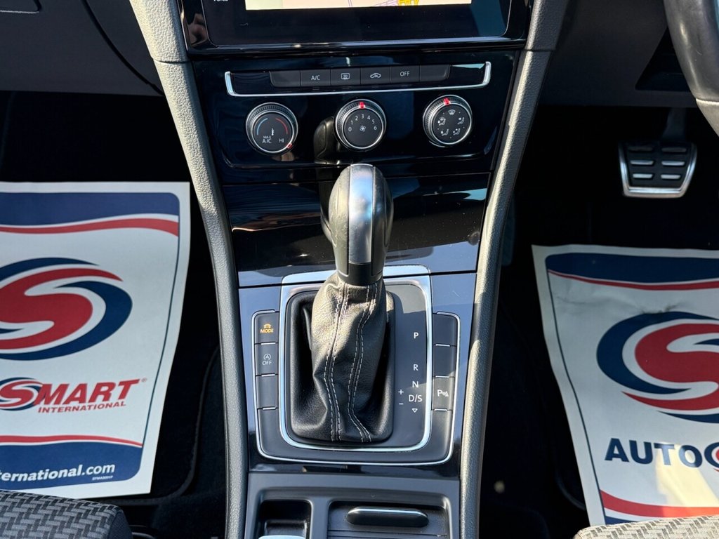 Used Volkswagen Golf 2019 for sale - 77680942: Photo 22