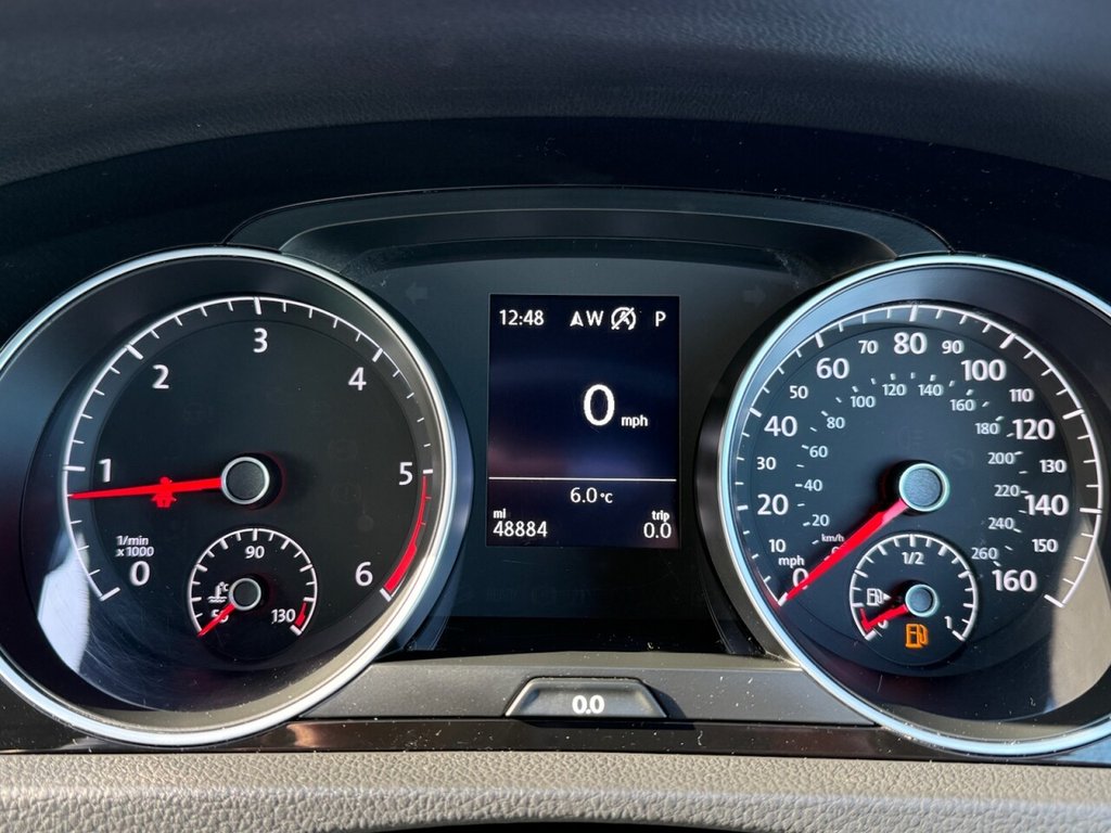 Used Volkswagen Golf 2019 for sale - 77680942: Photo 30