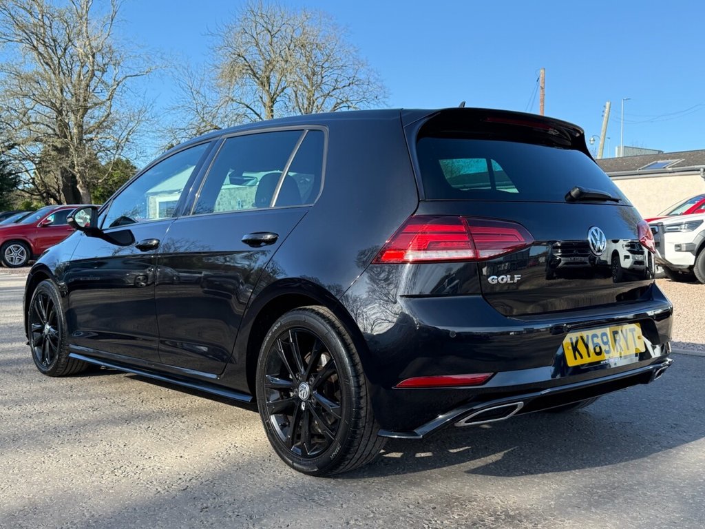 Used Volkswagen Golf 2019 for sale - 77680942: Photo 6