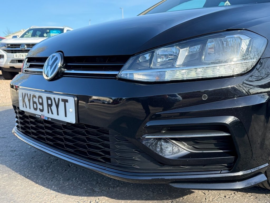 Used Volkswagen Golf 2019 for sale - 77680942: Photo 8