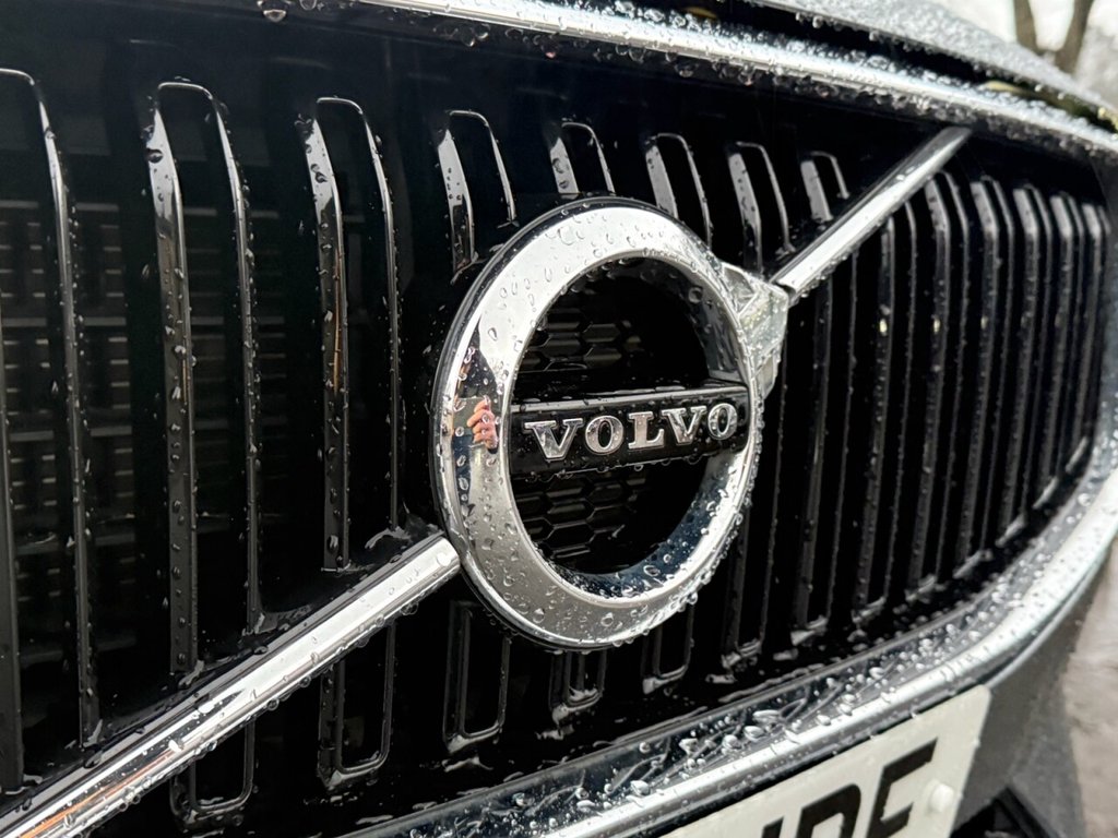 Used Volvo XC60 2019 for sale - 77307312: Photo 10