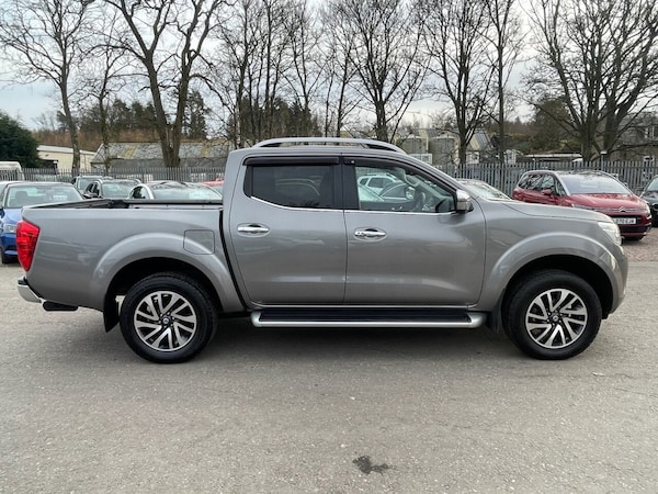 Used Nissan Navara 2018 for sale - 75799726: Photo 4