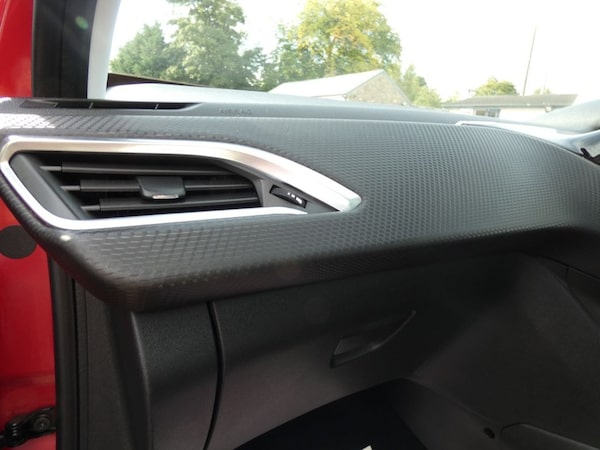 Used Peugeot 208 2016 for sale - 75685316: Photo 17