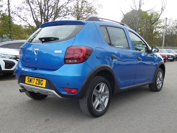 Used Dacia Sandero Stepway 2017 for sale - 78501095: Photo