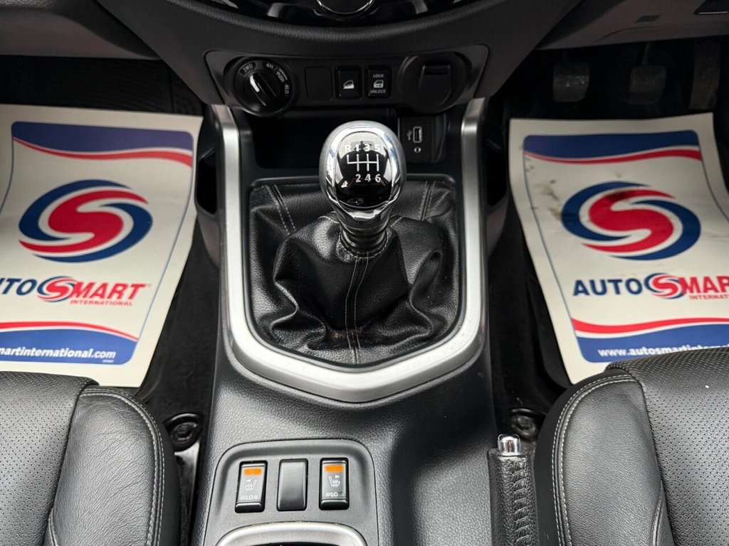 Used Nissan Navara 2020 for sale - 76841317: Photo 25