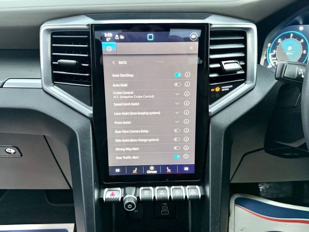 Used Volkswagen Amarok 2024 for sale - 77452119: Photo 30