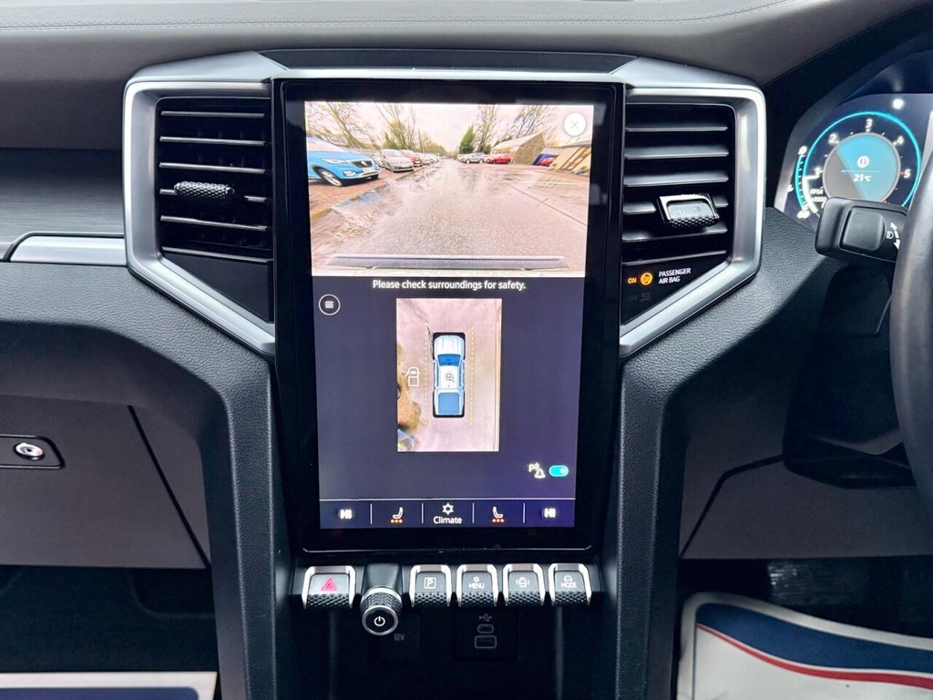 Used Volkswagen Amarok 2024 for sale - 77452119: Photo 32