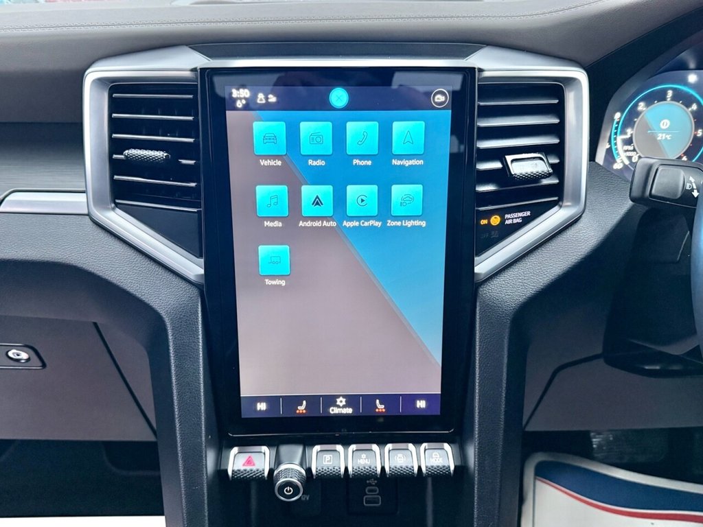 Used Volkswagen Amarok 2024 for sale - 77452119: Photo 33