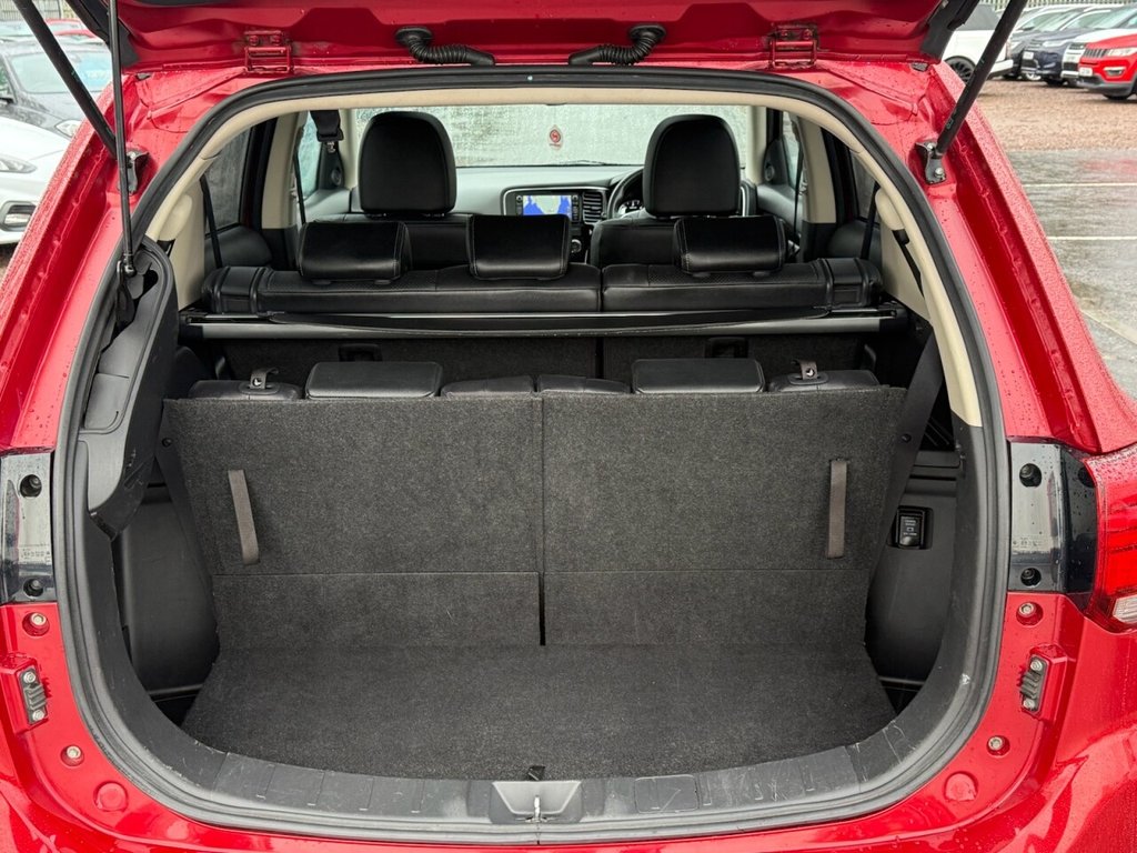 Used Mitsubishi Outlander 2017 for sale - 76820957: Photo 16