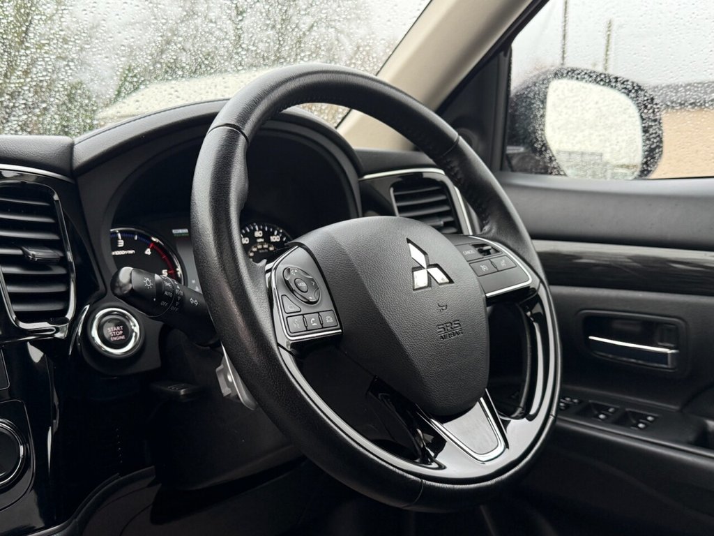Used Mitsubishi Outlander 2017 for sale - 76820957: Photo 29