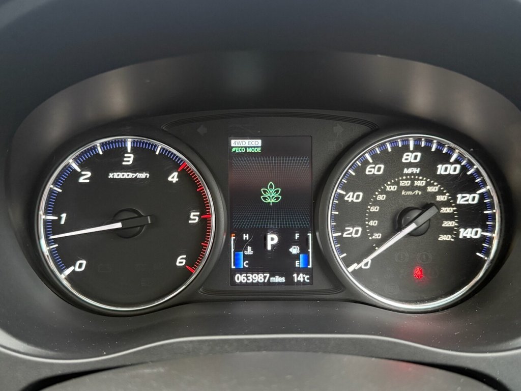 Used Mitsubishi Outlander 2017 for sale - 76820957: Photo 35