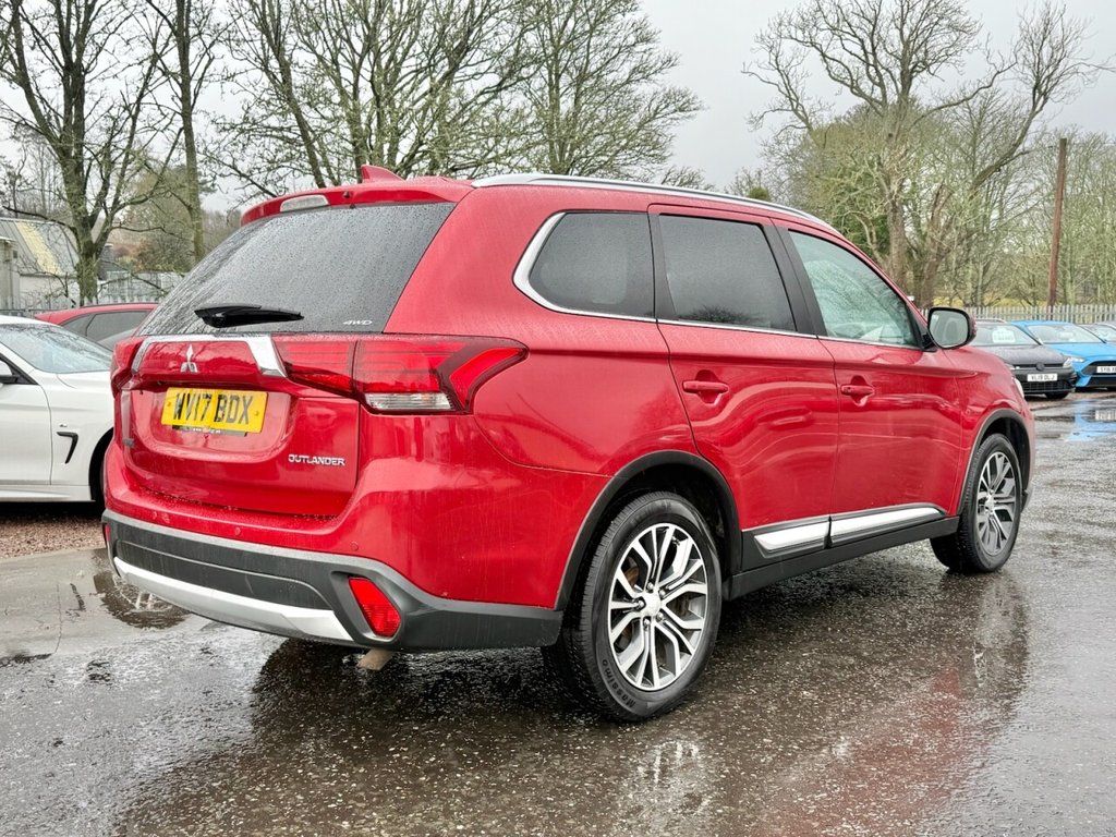 Used Mitsubishi Outlander 2017 for sale - 76820957: Photo 5