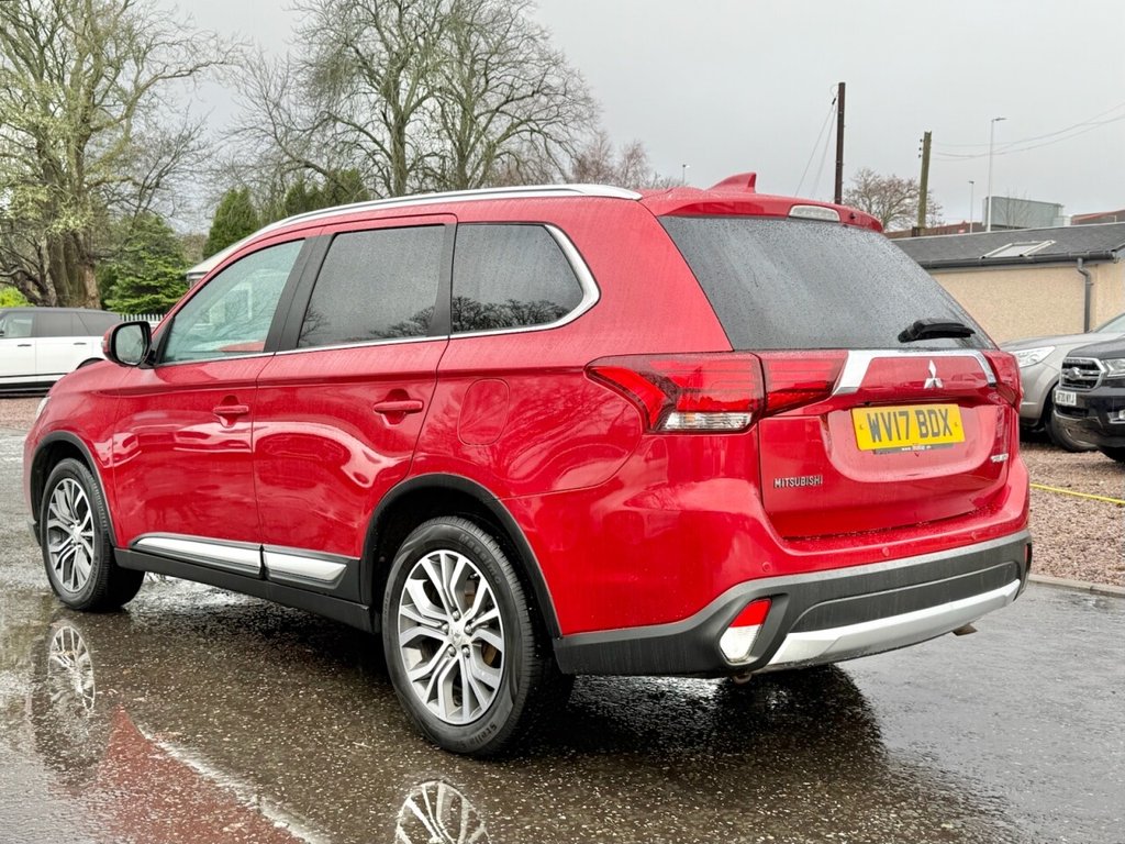 Used Mitsubishi Outlander 2017 for sale - 76820957: Photo 7