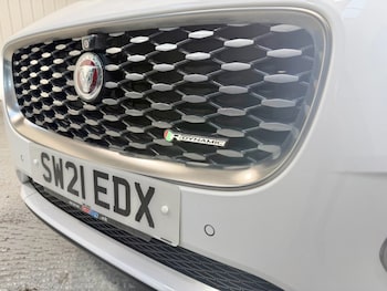Used Jaguar E-Pace 2021 for sale - 79350505: Photo