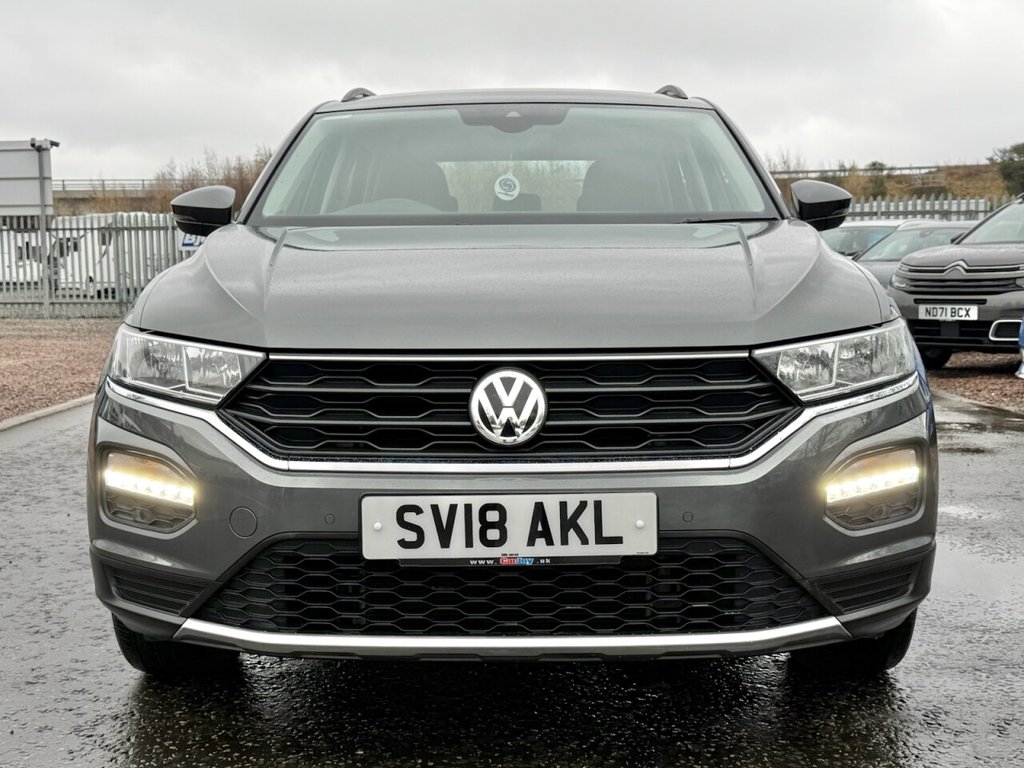 Used Volkswagen T-Roc 2018 for sale - 77452287: Photo 2