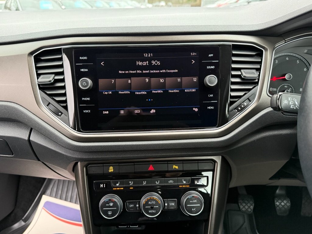 Used Volkswagen T-Roc 2018 for sale - 77452287: Photo 22