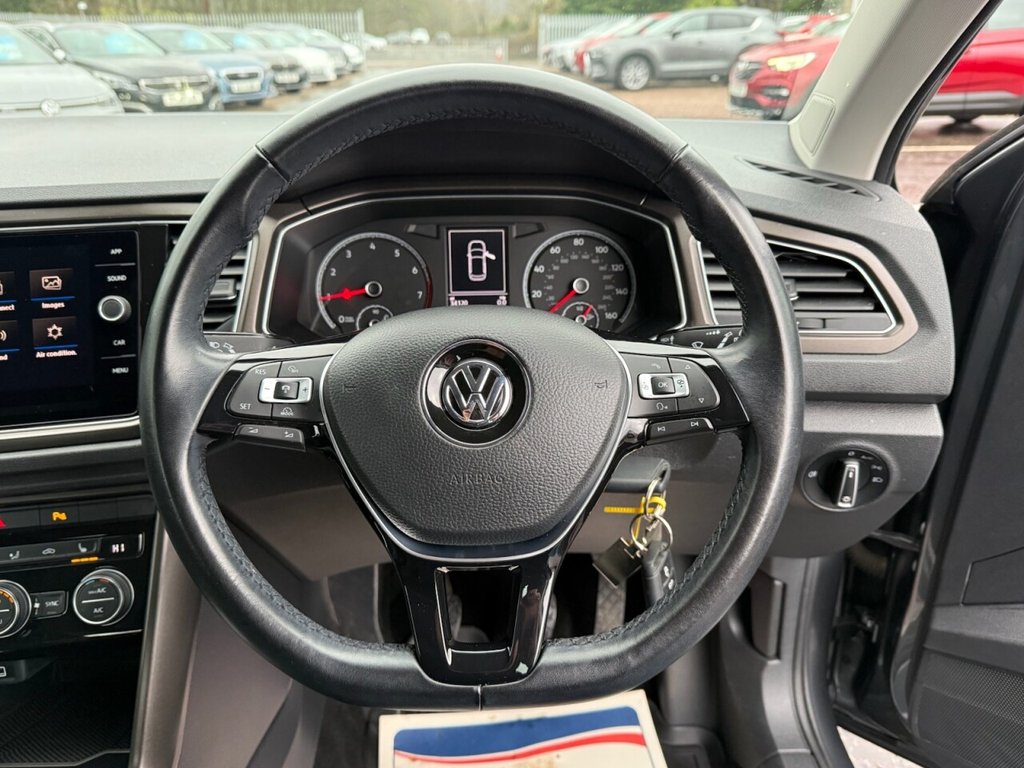 Used Volkswagen T-Roc 2018 for sale - 77452287: Photo 26