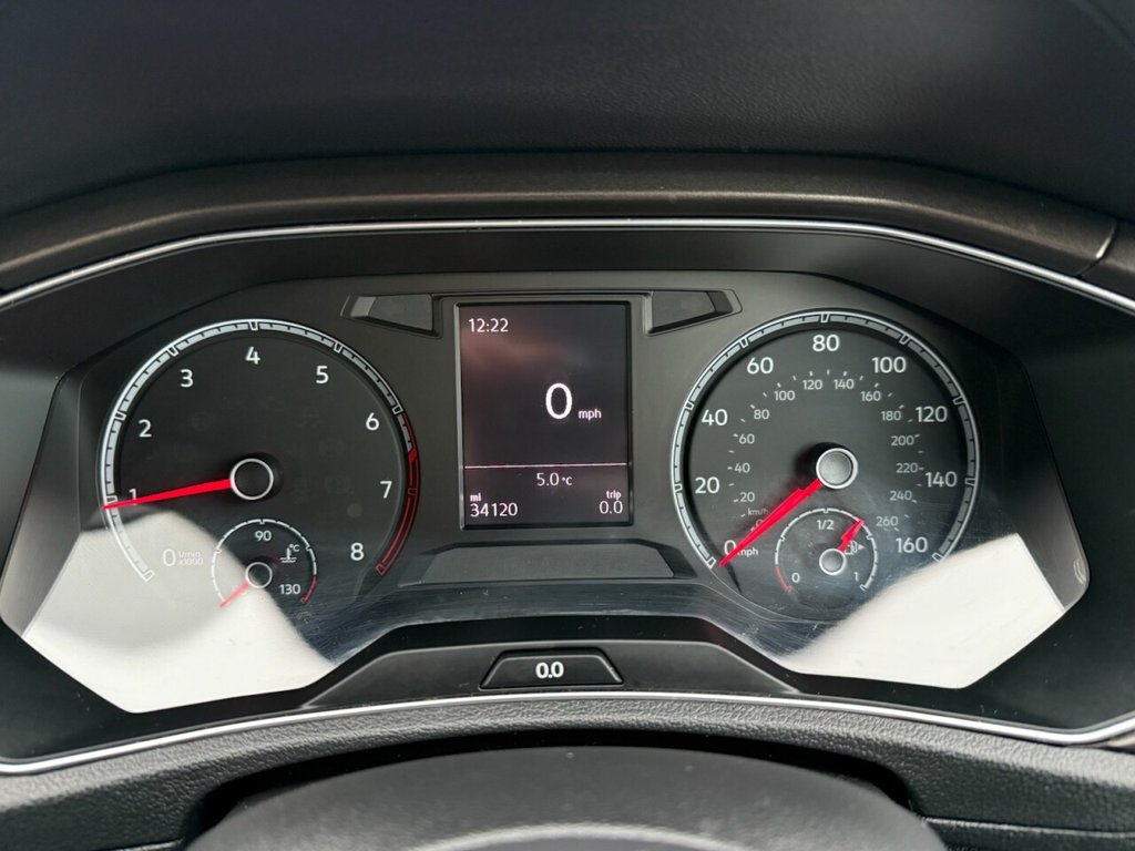 Used Volkswagen T-Roc 2018 for sale - 77452287: Photo 28