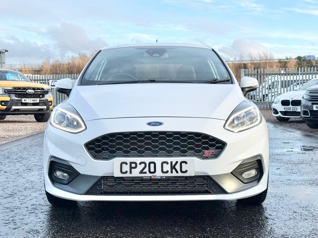 Used Ford Fiesta 2020 for sale - 76841358: Photo 2