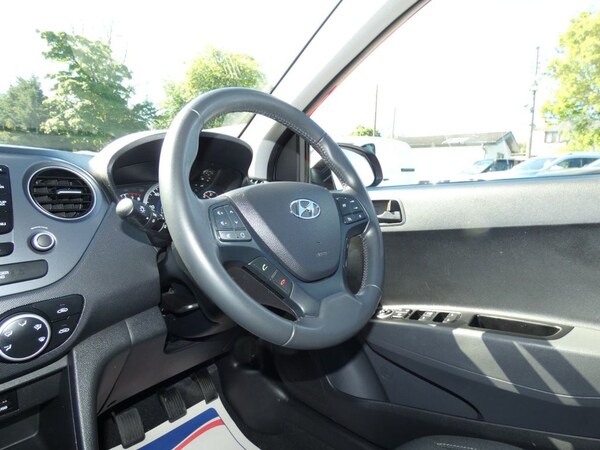Used Hyundai i10 2018 for sale - 74617176: Photo 20