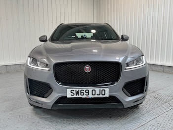Used Jaguar F-Pace 2020 for sale - 79482330: Photo