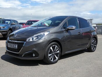 Used Peugeot 208 2018 for sale - 75158842: Photo