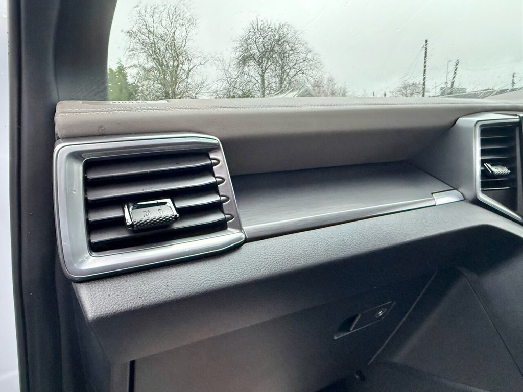 Used Volkswagen Amarok 2024 for sale - 77437105: Photo 22