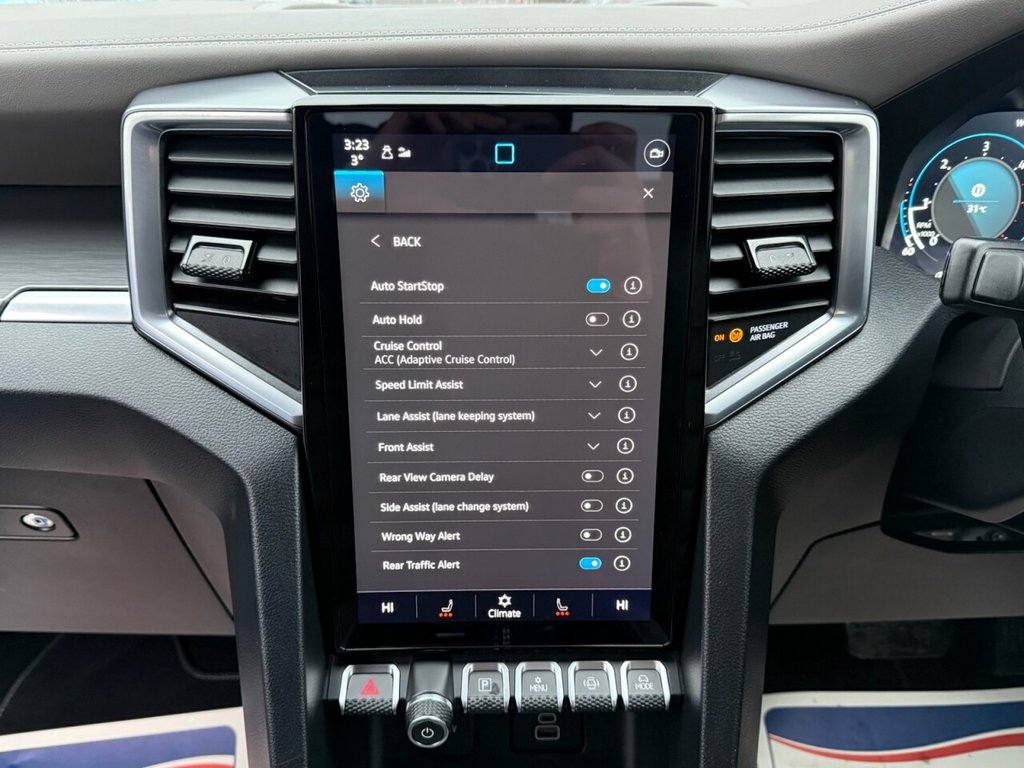 Used Volkswagen Amarok 2024 for sale - 77437105: Photo 32