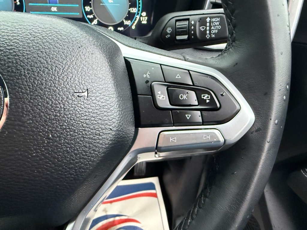 Used Volkswagen Amarok 2024 for sale - 77437105: Photo 36