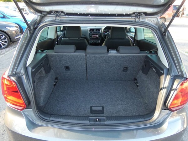 Used Volkswagen Polo 2014 for sale - 76267152: Photo 14