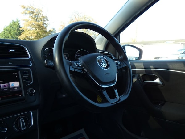 Used Volkswagen Polo 2014 for sale - 76267152: Photo 22